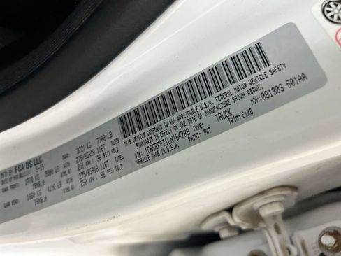 Used 2020 RAM 1500 Big Horn AWD/4WD image 27