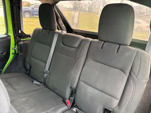 Used 2020 Jeep Wrangler Unlimited Sport S image 14
