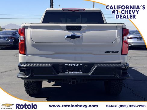 Used 2026 Chevrolet Silverado 1500 ZR2 w/ Dark Appearance Package AWD/4WD image 5