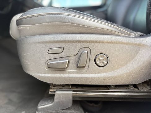 Used 2021 Hyundai Santa Fe Limited FWD image 13