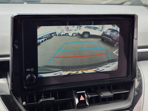 Used 2023 Toyota Corolla SE w/ SE Premium Package FWD image 10