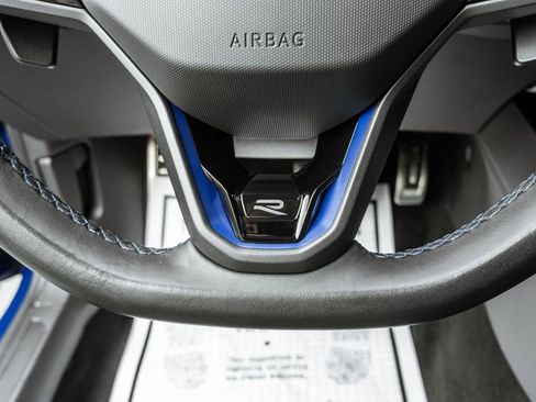 Used 2024 Volkswagen Golf R AWD/4WD image 23