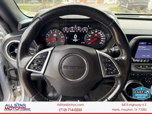 Used 2019 Chevrolet Camaro SS RWD image 23
