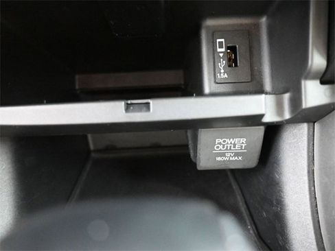 Used 2016 Honda Accord Touring image 32