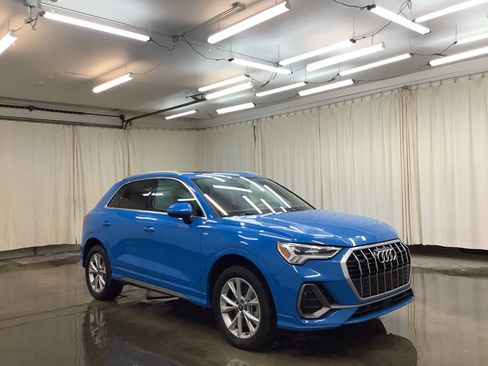 Used 2023 Audi Q3 2.0T Premium image 4