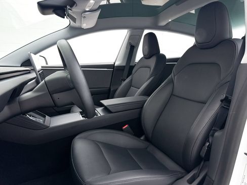 Used 2025 Tesla Model 3 Long Range RWD image 19