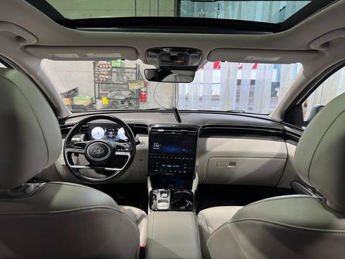 Used 2022 Hyundai Tucson Limited AWD/4WD image 24