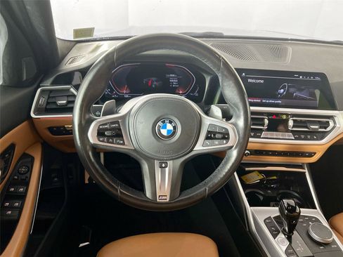 Used 2022 BMW 330i xDrive Sedan w/ M Sport Package AWD/4WD image 24