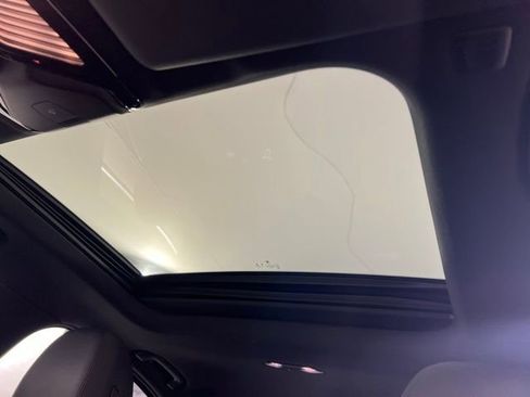 Used 2020 BMW 330i xDrive Sedan w/ Premium Package image 22