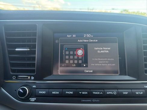 Used 2018 Hyundai Elantra SEL FWD image 31