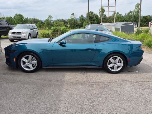 Used 2026 Ford Mustang Premium RWD image 4