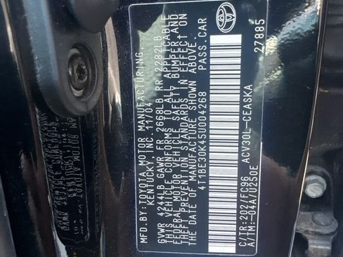 Used 2005 Toyota Camry SE FWD image 2