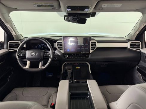 Used 2024 Toyota Tundra Limited image 16