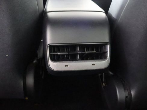 Used 2021 Tesla Model 3 Standard Range Plus image 47