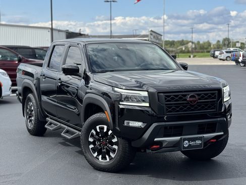 Used 2024 Nissan Frontier PRO-4X w/ Pro Convenience Package image 4