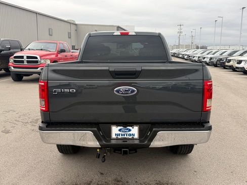 Used 2017 Ford F150 XLT image 29