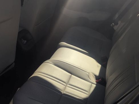 Used 2023 Honda HR-V EX-L image 7