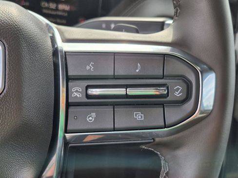 Used 2025 GMC Yukon XL Elevation RWD image 31