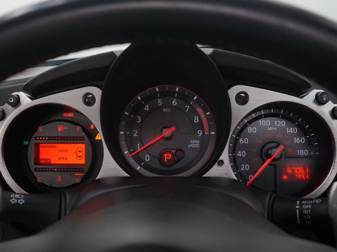 Used 2014 Nissan 370Z Touring w/ Sport Package RWD image 20