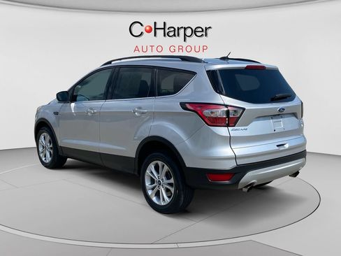 Used 2018 Ford Escape SE AWD/4WD image 5