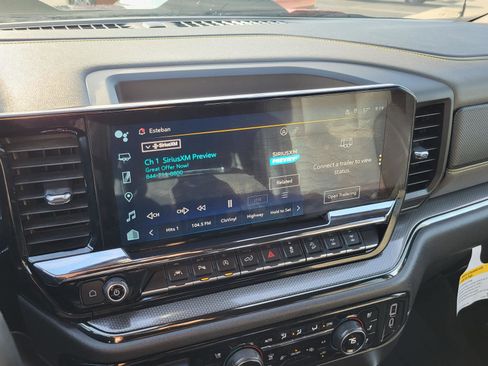 Used 2024 Chevrolet Silverado 1500 ZR2 w/ Technology Package image 25