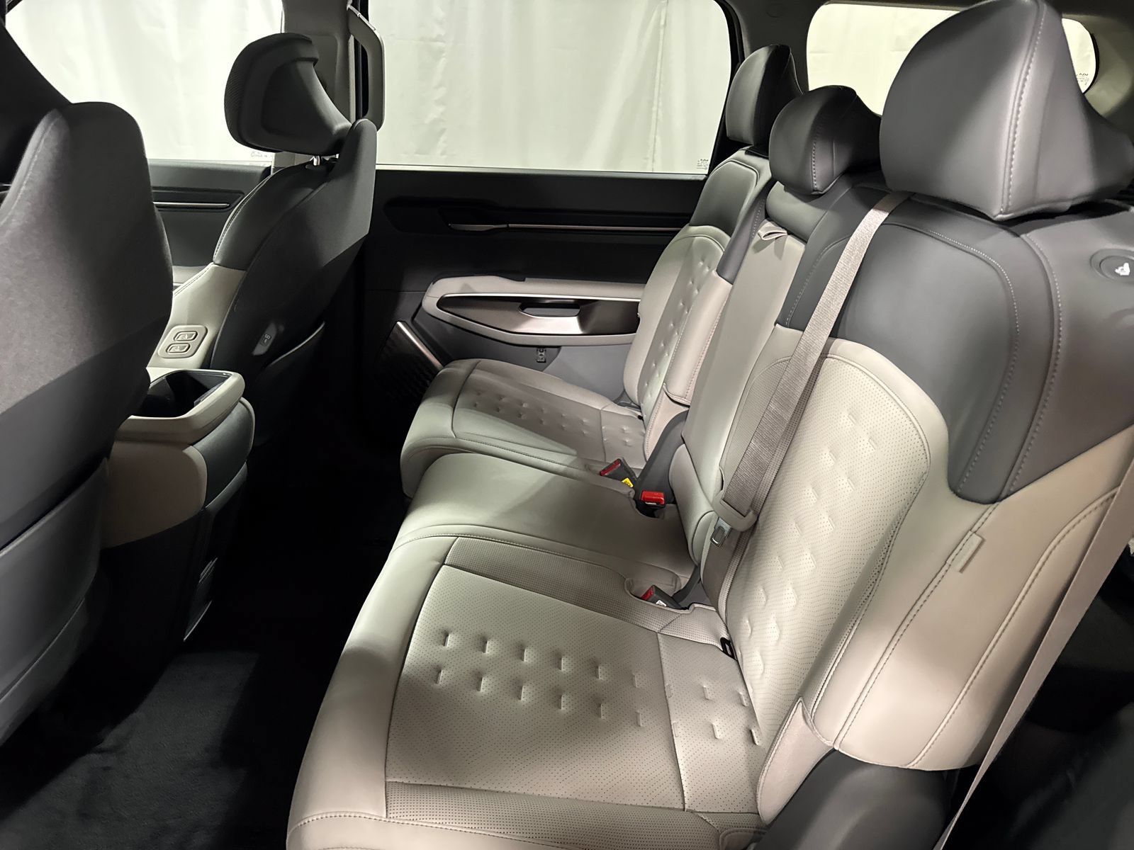 New 2026 Kia EV9 Wind AWD/4WD image 5