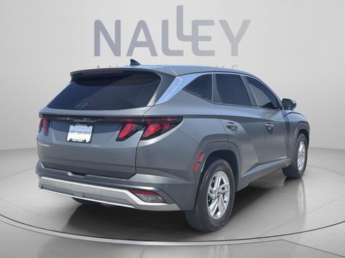 Certified 2025 Hyundai Tucson SE FWD image 5