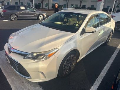 Used 2018 Toyota Avalon XLE