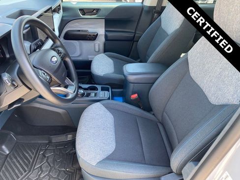 Certified 2025 Ford Maverick XLT image 13