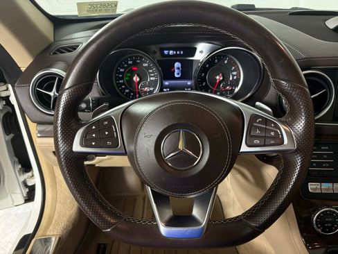 Used 2018 Mercedes-Benz SL 450 w/ Premium I Package image 21