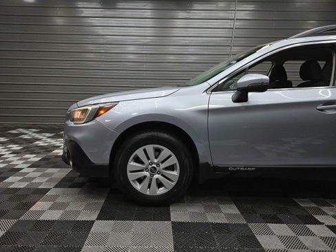 Used 2019 Subaru Outback 2.5i Premium AWD/4WD image 38