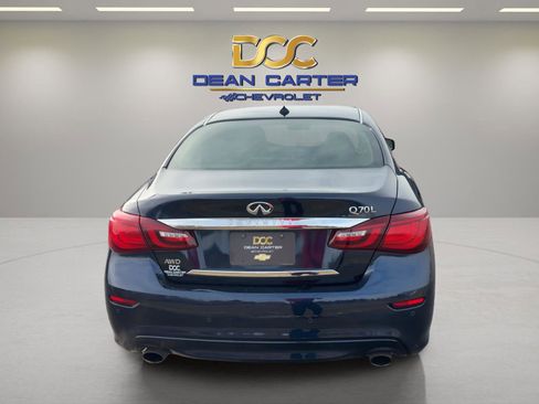 Used 2017 INFINITI Q70 L 3.7 image 4