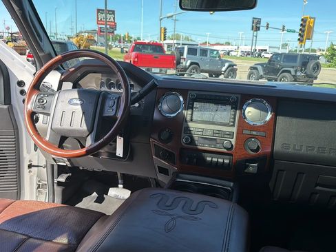 Used 2012 Ford F350 King Ranch w/ King Ranch w/Chrome Pkg AWD/4WD image 98