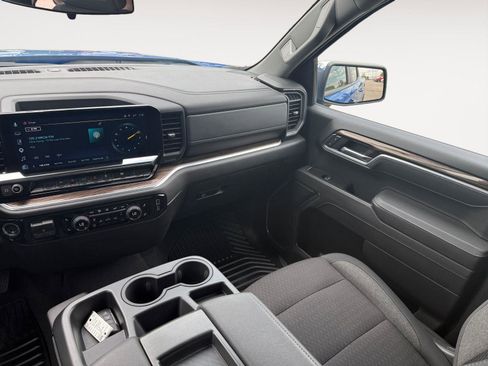 Used 2026 Chevrolet Silverado 1500 LT AWD/4WD image 12