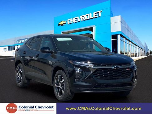 New 2026 Chevrolet Trax RS w/ Sunroof Package FWD image 1