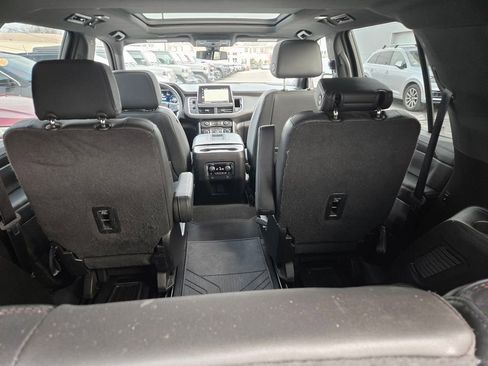 Used 2022 Chevrolet Tahoe RST w/ Sport Performance Package AWD/4WD image 13
