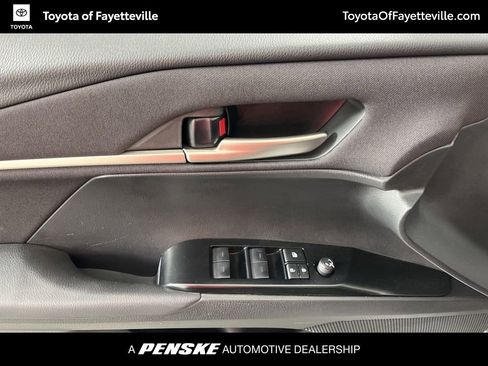 Used 2025 Toyota Camry LE image 24