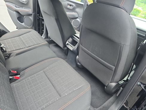 Used 2025 Honda HR-V Sport image 11