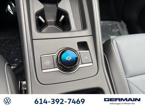 New 2026 Volkswagen Tiguan SE R-Line image 25