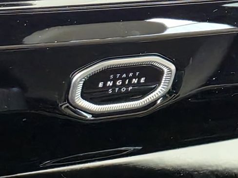New 2026 Jeep Grand Cherokee Limited RWD image 24