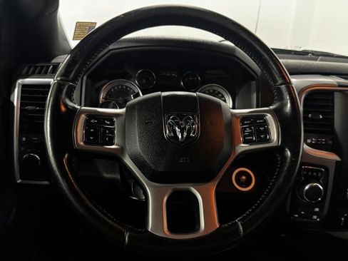 Used 2022 RAM 1500 Warlock AWD/4WD image 5