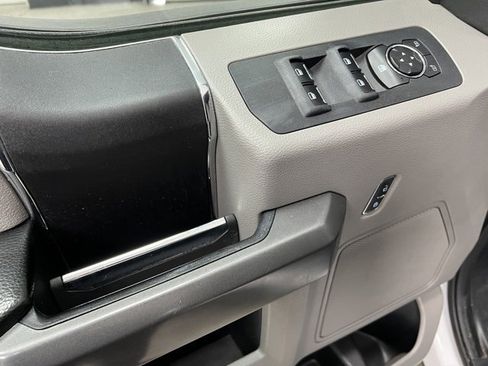 Used 2015 Ford F150 XLT w/ Equipment Group 301A Mid image 25