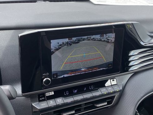 Used 2026 Toyota Camry SE FWD image 30