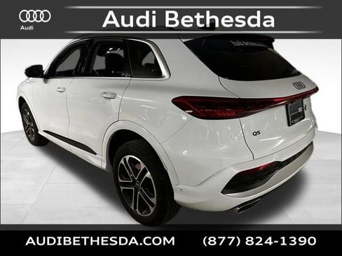 Certified 2025 Audi Q5 2.0T Premium Plus w/ Premium Plus image 5