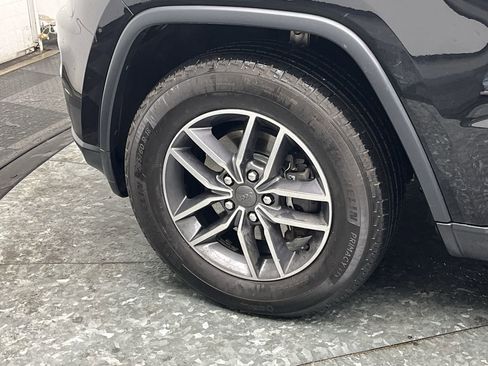 Used 2019 Jeep Grand Cherokee Limited w/ Trailer Tow Group IV image 33