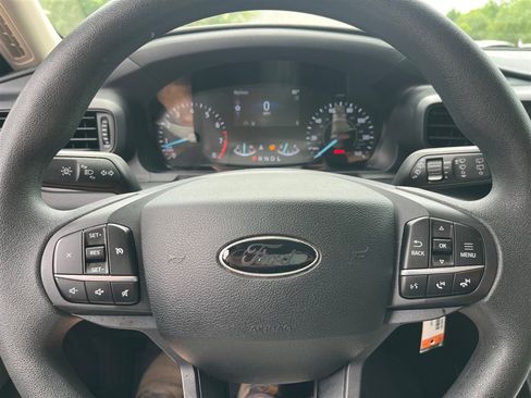 Used 2021 Ford Explorer 2WD image 12