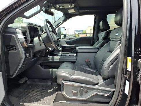 Used 2026 Ford F250 Platinum AWD/4WD image 11