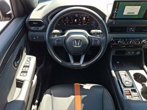Certified 2026 Honda Passport TrailSport image 11