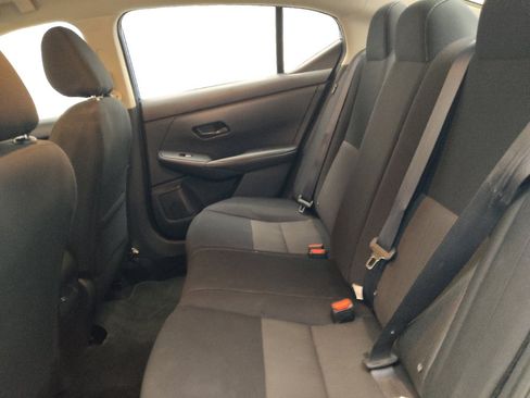 Used 2025 Nissan Sentra SV FWD image 18