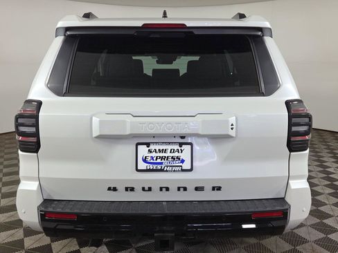 Used 2026 Toyota 4Runner TRD Sport Premium AWD/4WD image 8